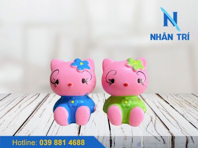 Mèo đầm Kitty nhỏ